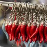 Cosa regalare agli scaramantici: i portafortuna più belli