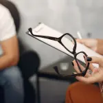 Psichiatra e psicoterapeuta: quali sono le differenze?