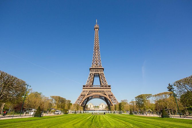 Perchè la Tour Eiffel si chiama così? Tutte le curiosità sul monumento simbolo di Parigi
